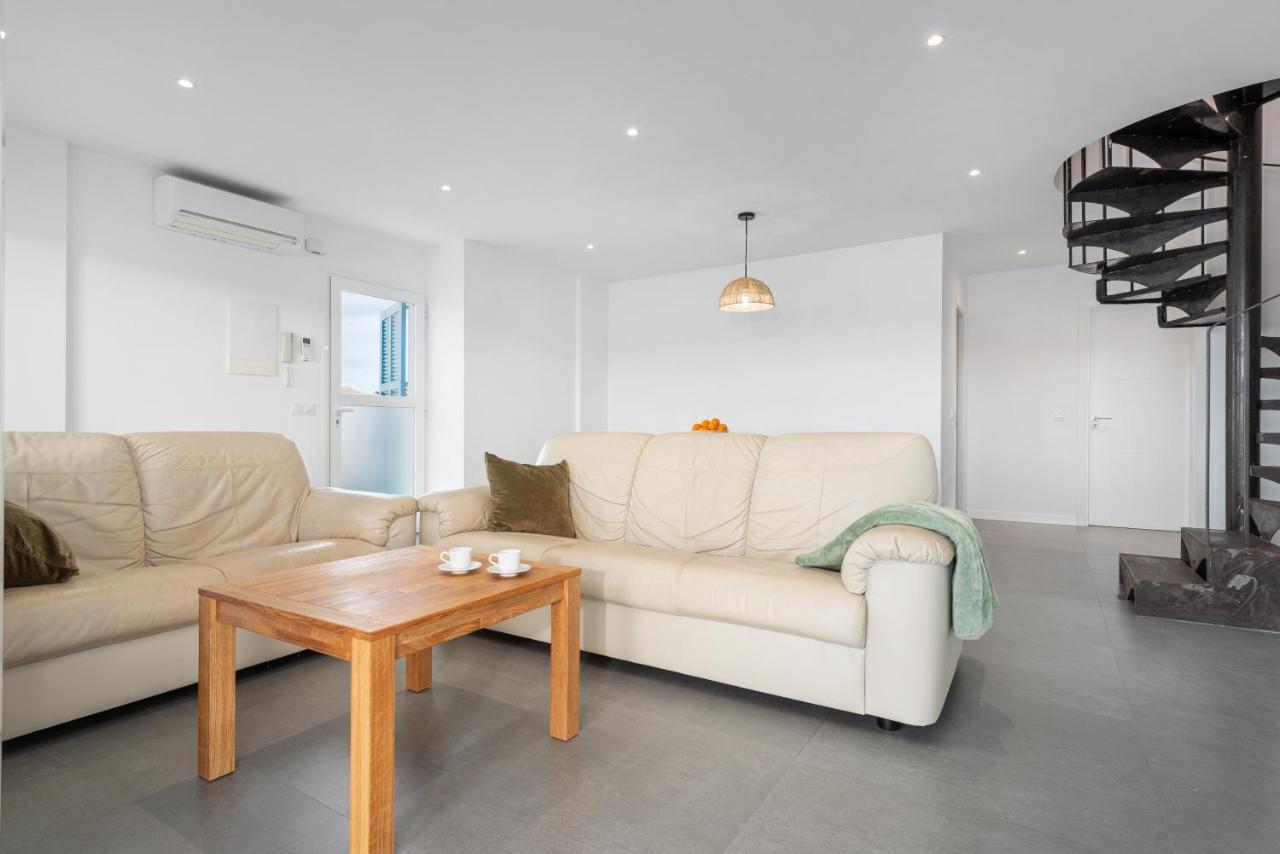 S'embat Sea Views Holiday home *
