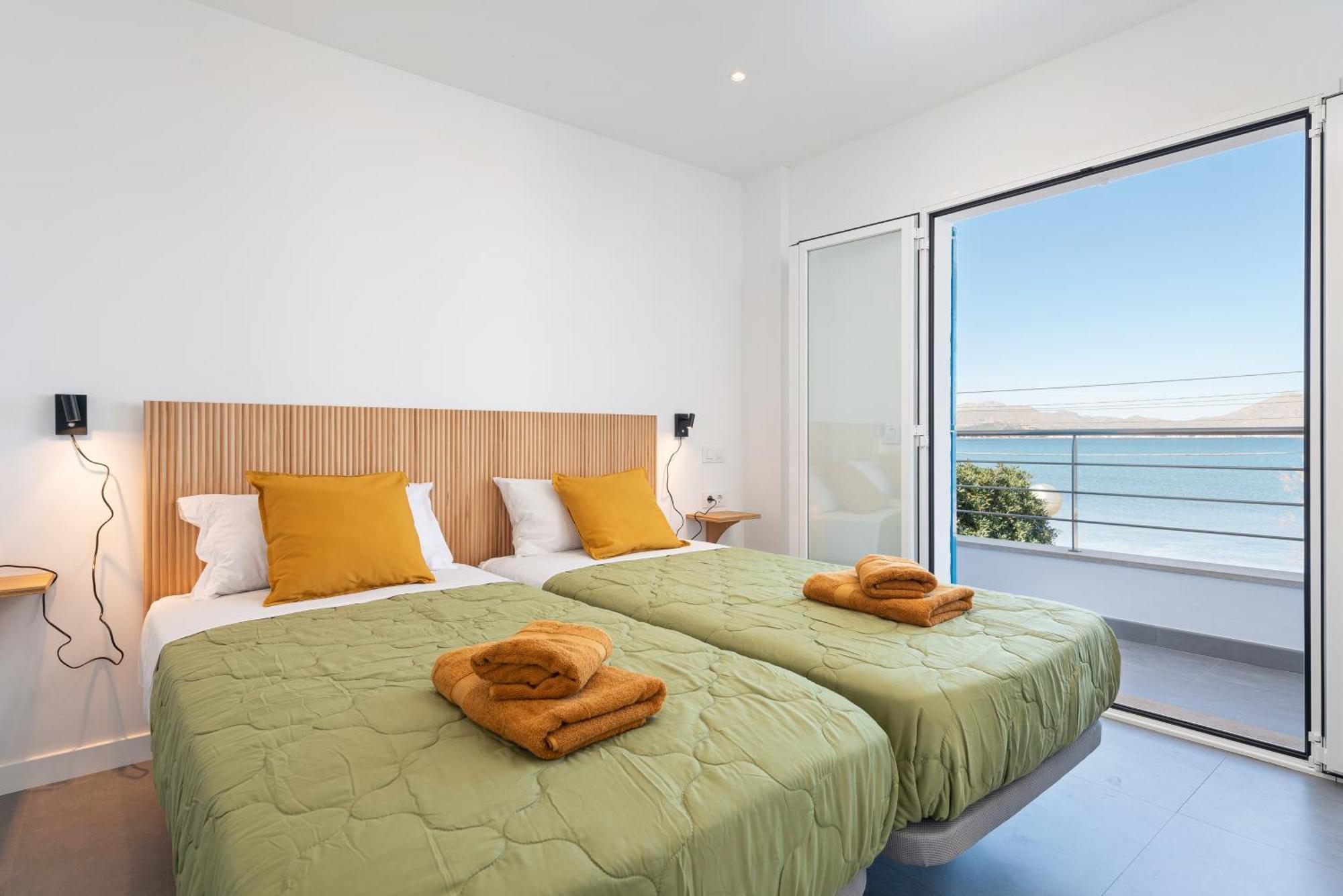 S'embat Sea Views Holiday home *